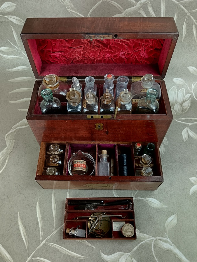 Fine Late Georgian Mahogany Campaign Travelling  Apothecary Chest (12).jpg